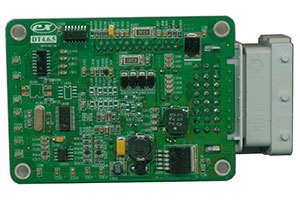 汽车mcu电路板背面元器件